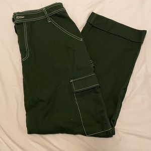 women’s green cargo pants